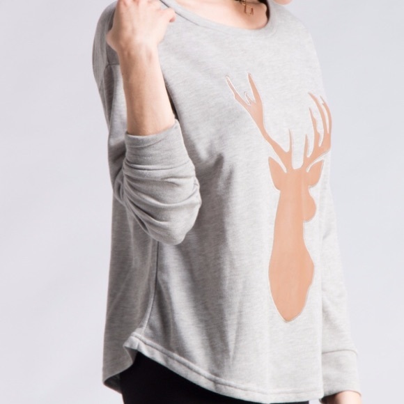 Top - Picture 2 of 3